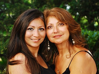 mother daughter
